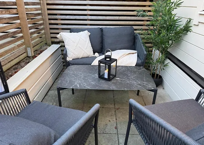 Sandvik's Stuen Берген