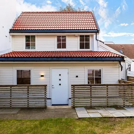 Apartament Sandvik's Stuen